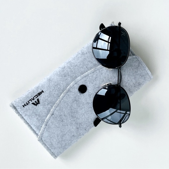 Sunglasses - Picture 13 of 16